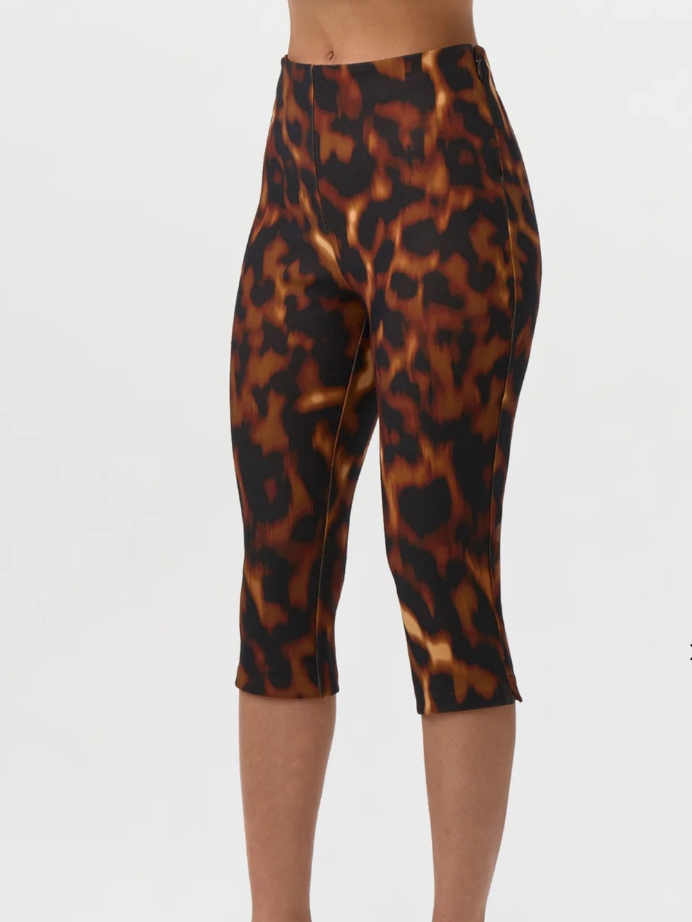 Naked Wardrobe SUITING TORTOISE CAPRI PANTS